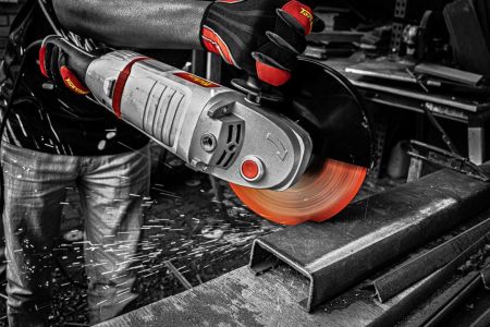 TCAG0230 - ANGLE GRINDER 230MM 2400W 6600RPM 220V